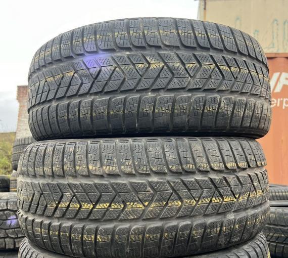 Pirelli Winter Sottozero 3 245/45 R19
