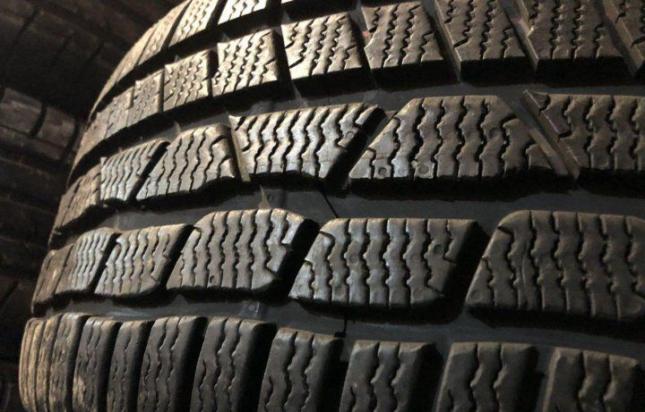 Continental ContiWinterContact TS 830 P 245/45 R18