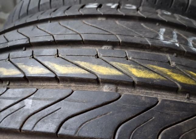 Continental UltraContact UC6 245/50 R18