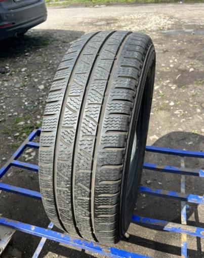 Pirelli Carrier Winter 235/65 R16C