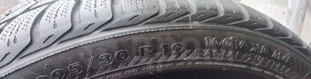 Nokian Tyres WR 295/30 R19