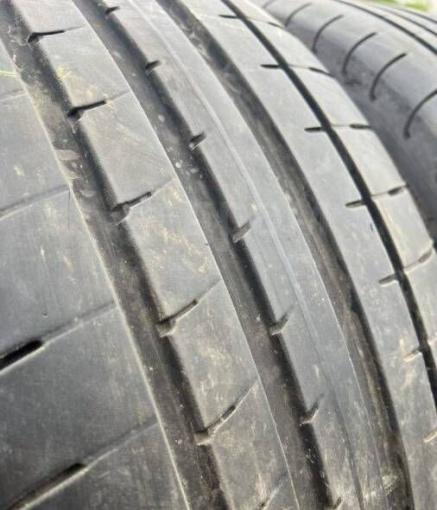 Goodyear Eagle F1 Asymmetric 5 265/40 R21