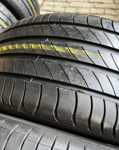 Michelin Primacy 4 235/50 R19