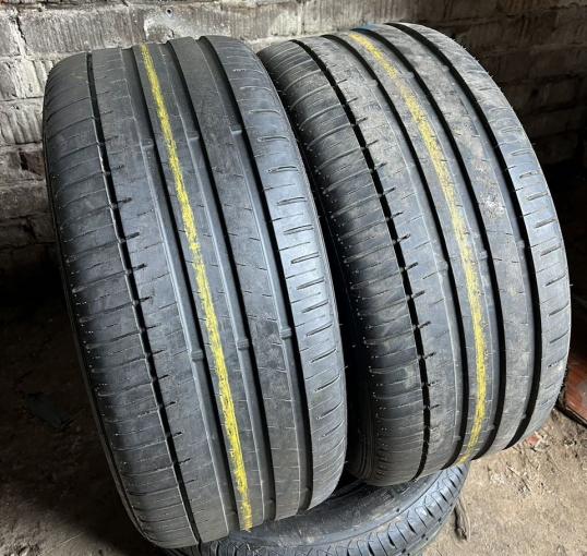 Falken Azenis FK-510 245/40 R18