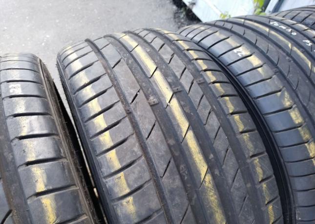 Kumho Ecsta PS71 245/40 R18 и 265/35 R18