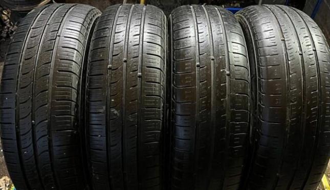 Kumho Sense KR26 215/60 R16