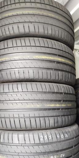 Michelin Pilot Sport EV 255/40 R20 W