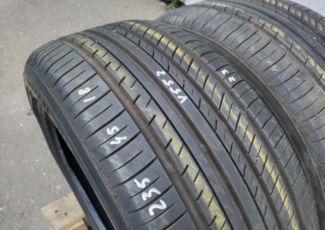 Yokohama Advan dB V552 235/45 R18