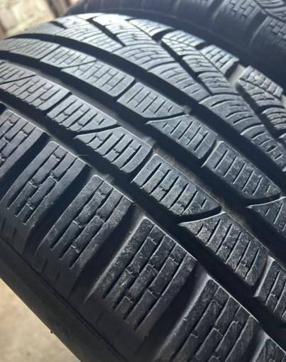 Pirelli Winter Sottozero 210 Serie II 235/50 R19