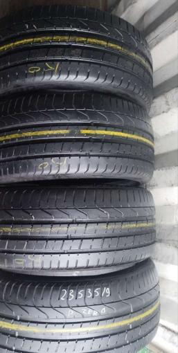 Pirelli P Zero 235/35 R19 Y