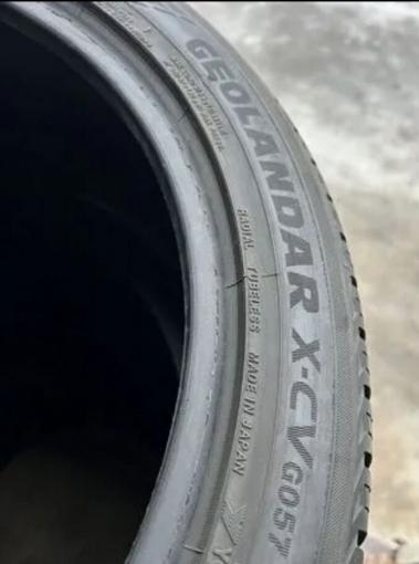 Yokohama Geolandar X-CV G057 295/35 R21