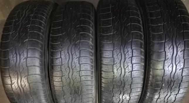 Bridgestone Dueler H/T 687 235/55 R18