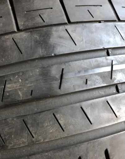 Pirelli P Zero PZ4 235/35 R19