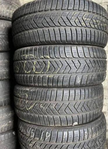 Pirelli Winter Sottozero 3 245/45 R19