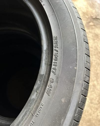 Yokohama Advan dB V552 225/50 R17