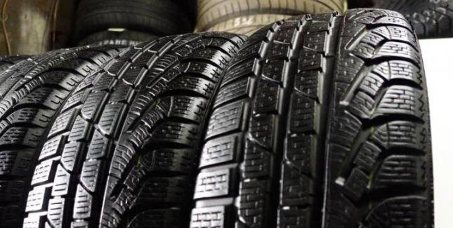 Pirelli Winter Sottozero 210 Serie II 205/50 R17