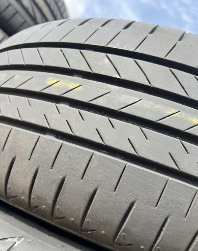 Bridgestone Alenza 001 235/55 R19