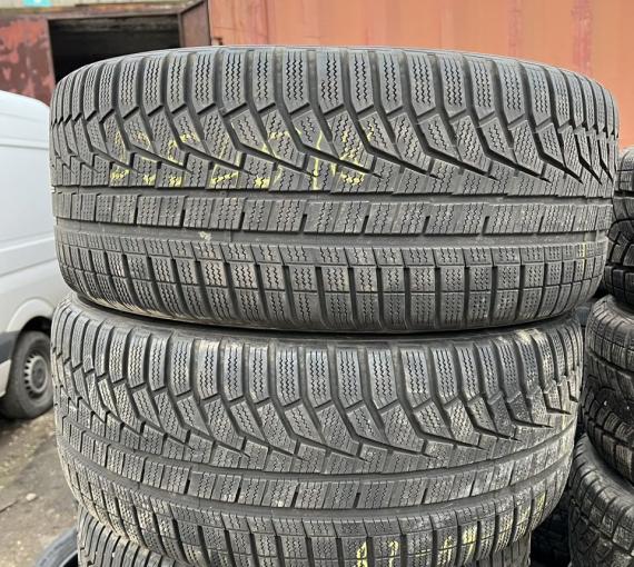 Hankook Winter I&#39;Cept Evo2 W320 235/45 R18