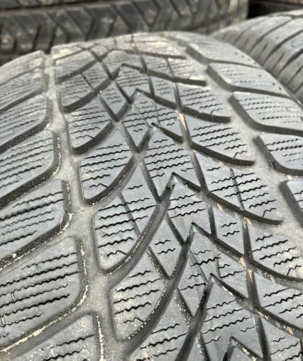 Dunlop SP Winter Sport 4D 235/50 R18