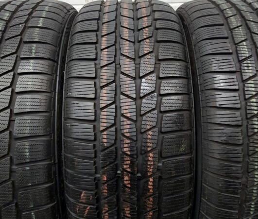 Continental ContiWinterContact TS 810 Sport 235/40 R18