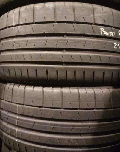 Pirelli P Zero PZ4 245/30 R20