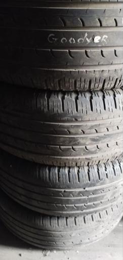 Goodyear EfficientGrip 285/60 R18