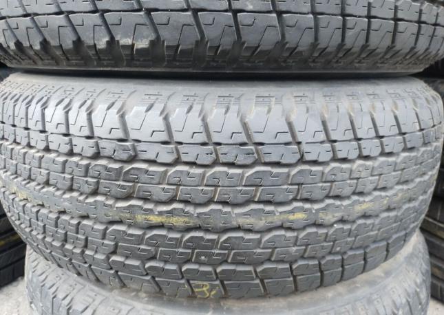 Bridgestone Dueler H/T 840 275/65 R17