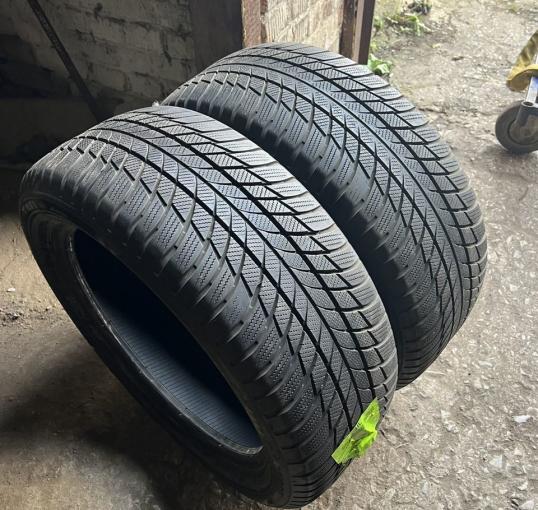 Bridgestone Blizzak LM-001 245/50 R19