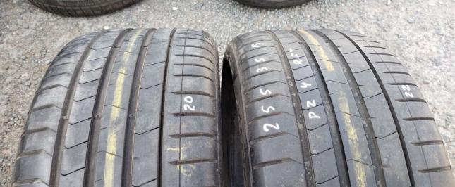 Pirelli P Zero PZ4 255/35 R19 Y