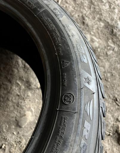 Bridgestone Blizzak LM-32 225/55 R17