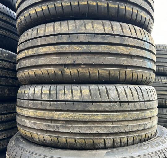 Michelin Pilot Sport 4 225/45 R18