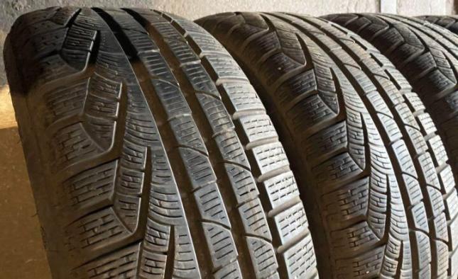 Pirelli Winter Sottozero II 225/55 R17