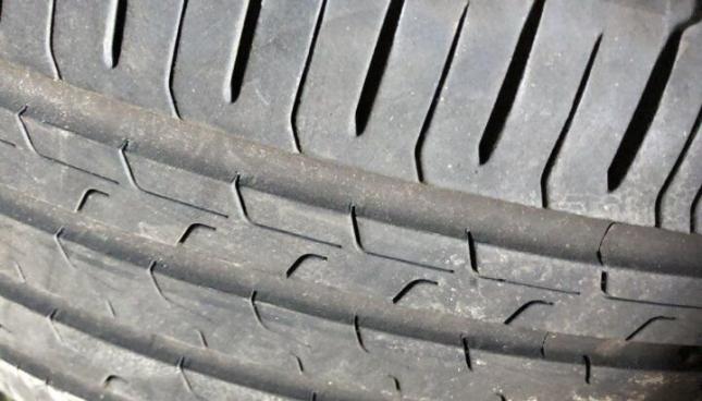 Continental EcoContact 6 215/50 R19