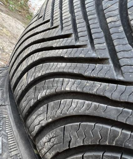 Michelin Alpin 5 215/55 R17