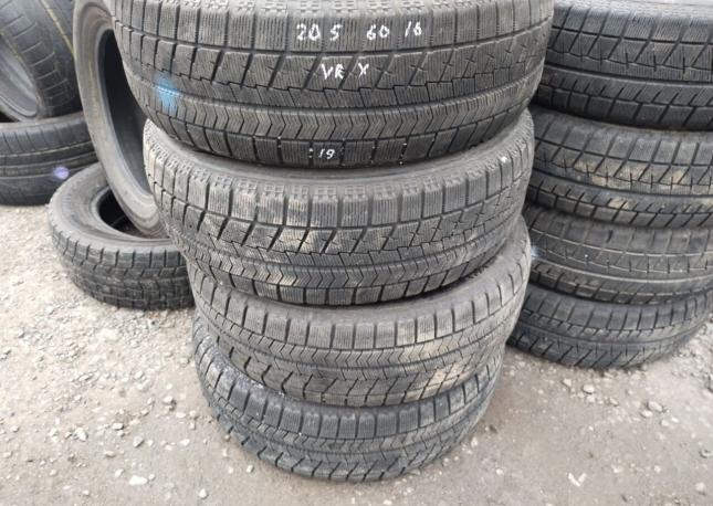 Bridgestone Blizzak VRX 205/60 R16 92Q