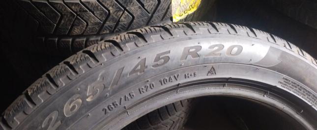 Pirelli Scorpion Winter 265/45 R20