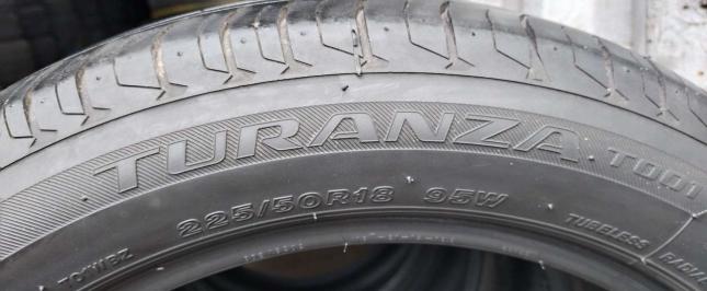 Bridgestone Turanza T001 225/50 R18