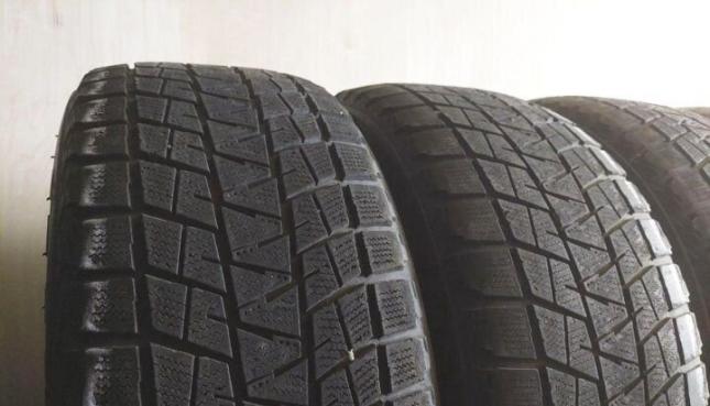 Bridgestone Blizzak DM-V1 285/60 R18