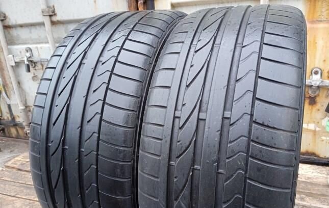 Bridgestone Potenza RE050A 225/40 R19