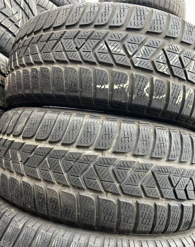 Pirelli Winter Sottozero 3 215/55 R17