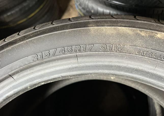 Yokohama BluEarth Ecos ES31 215/45 R17