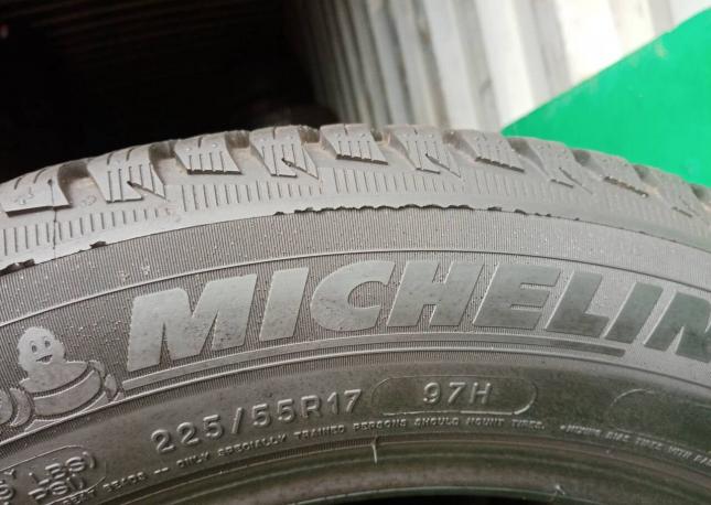 Michelin Pilot Alpin 5 225/55 R17 H