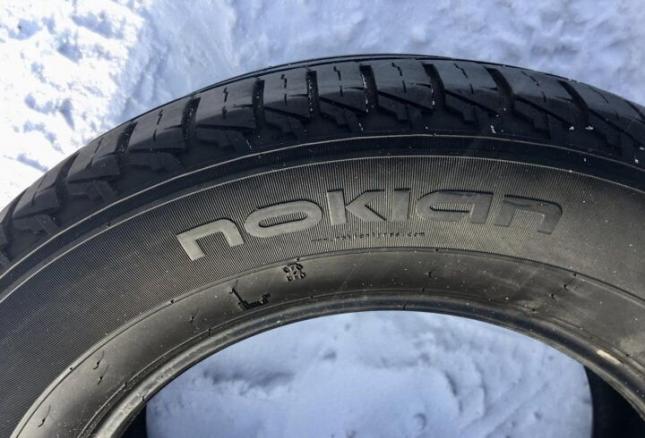 Nokian Tyres Line SUV 235/60 R18