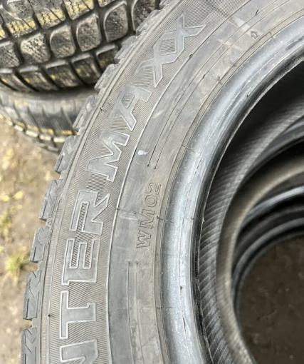 Dunlop Winter Maxx WM02 185/65 R15