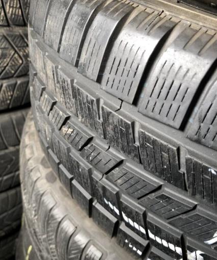 Pirelli Winter Snowsport 225/40 R18