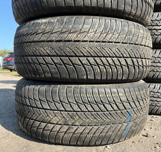 Bridgestone Blizzak LM-001 255/55 R20