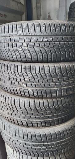 Hankook Winter I&#39;Cept Evo2 W320A SUV 215/65 R17 99V