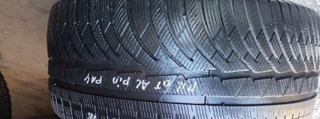 Michelin Pilot Alpin PA4 245/40 R18 V
