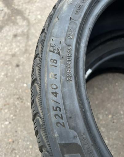 Michelin Pilot Alpin 5 225/40 R18