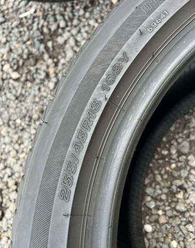 Bridgestone Turanza T005 255/45 R18